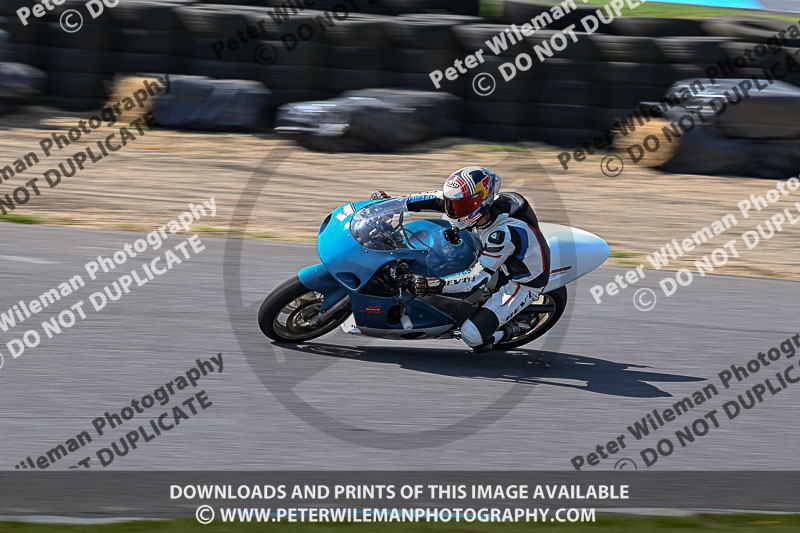 enduro digital images;event digital images;eventdigitalimages;lydden hill;lydden no limits trackday;lydden photographs;lydden trackday photographs;no limits trackdays;peter wileman photography;racing digital images;trackday digital images;trackday photos